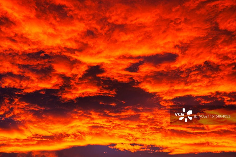 日出时的壮观天空景色图片素材