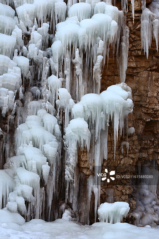 北京昌平区虎峪自然风景区冬季冰瀑景观图片素材
