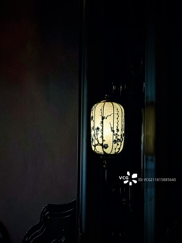 三月四龙酒吧图片素材