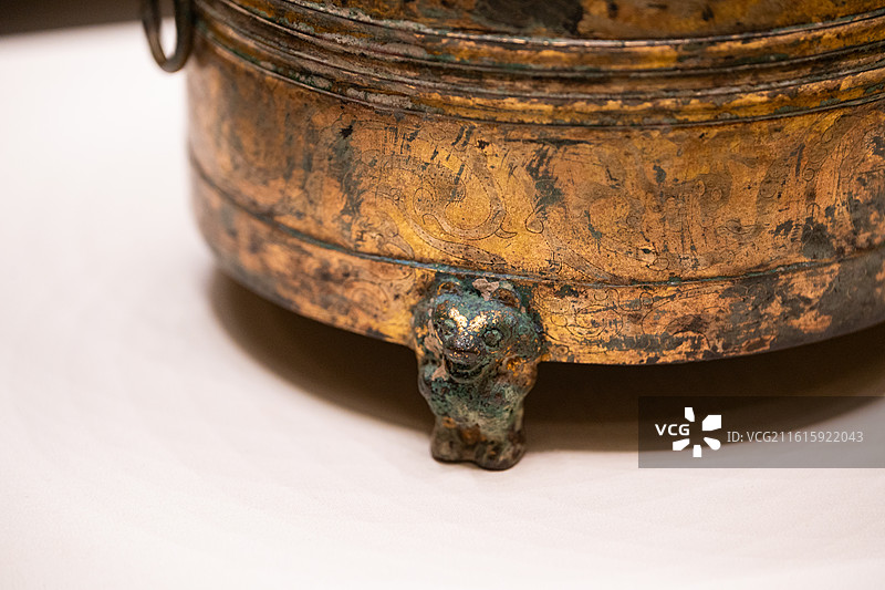 国家博物馆 西汉 鎏金青铜尊图片素材