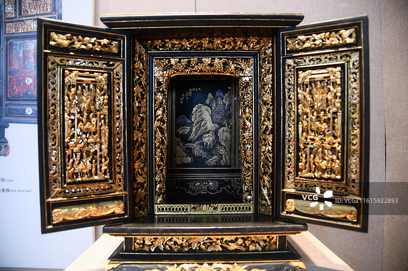 广东省博物馆 潮州木雕展厅图片素材