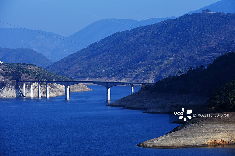 云南临沧云县漫湾百里长湖景区澜沧江大峡谷风光图片素材
