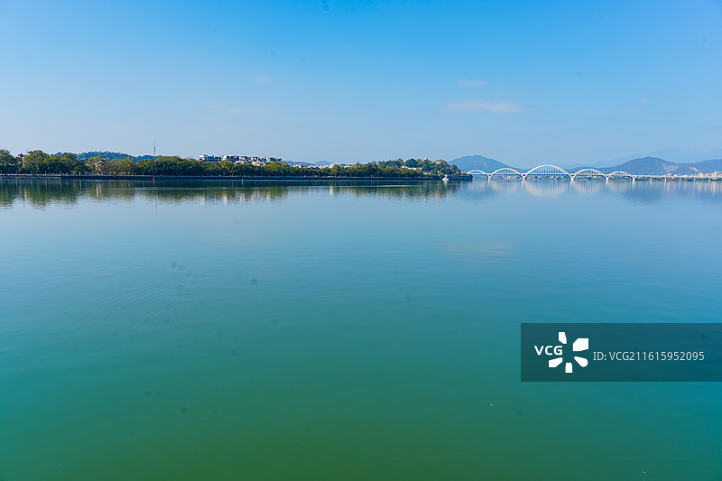 韩江（员水 鳄溪）  广东省潮州市金山大桥附近流域图片素材