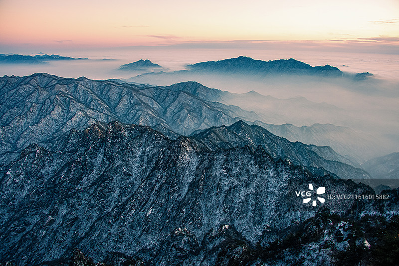 河南老君山层峦叠嶂云海夕阳图片素材