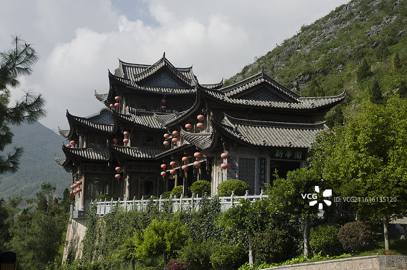 云南大理鹤庆县新华村银都风光图片素材