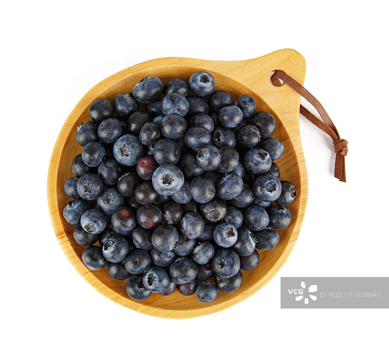 新鲜的蓝莓孤立在白色背景上图片素材
