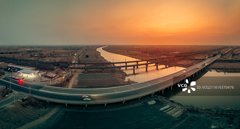 周官屯大桥日出图片素材