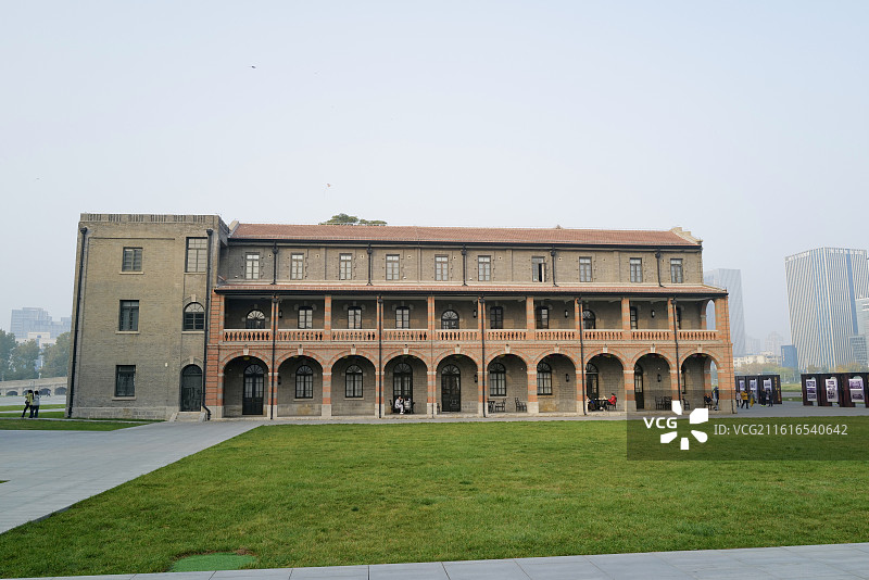 河北石家庄正太广场正太饭店及市中心CBD城市风光图片素材