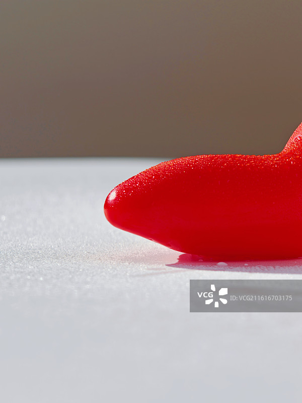 水果辣椒，彩色辣椒，菜椒，一个红色辣椒，富含维生素的辣椒，彩色图片，色彩鲜艳，辣椒特写，新鲜的辣椒图片素材