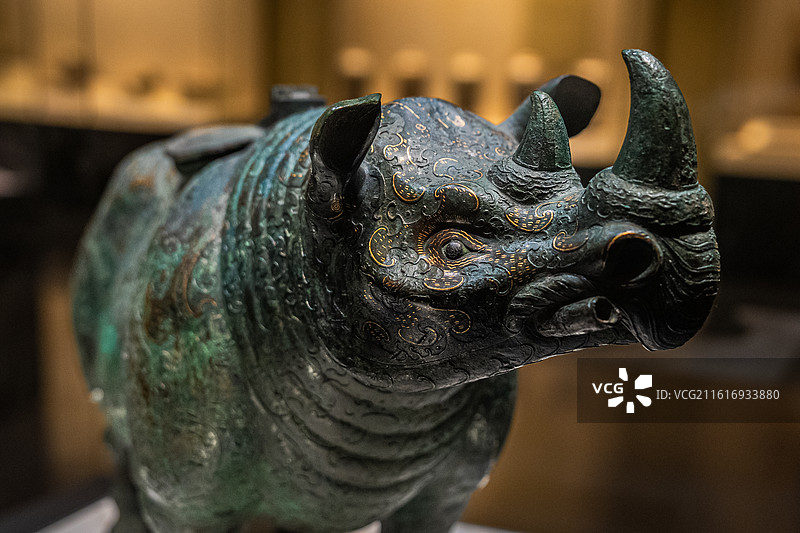 西汉 错金银云纹青铜犀尊 1963年陕西兴平出土 中国国家博物馆 镇馆之宝 国宝图片素材