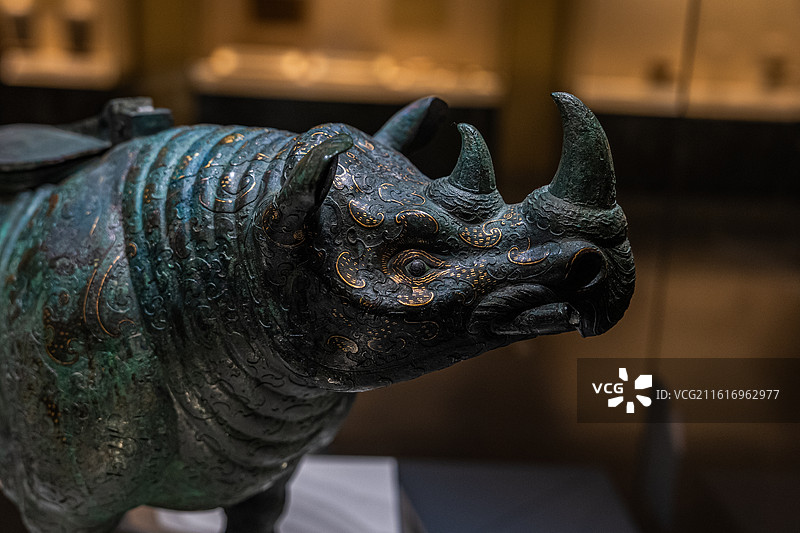 西汉 错金银云纹青铜犀尊 1963年陕西兴平出土 中国国家博物馆 镇馆之宝 国宝图片素材
