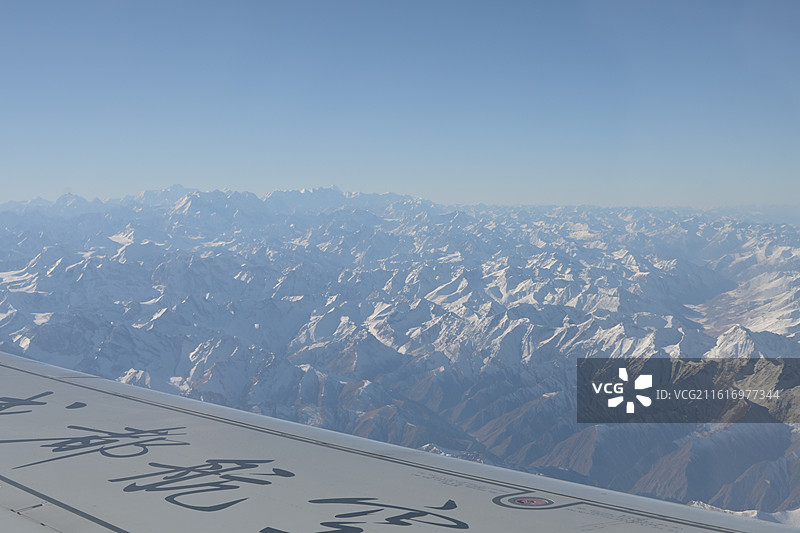 阿克苏飞往伊利图片素材