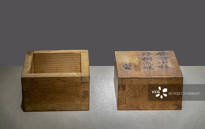 北京故宫“故宫文物南迁纪念展”：木斗（约1973年）图片素材