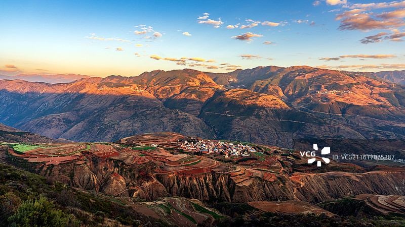 云南东川红土地图片素材