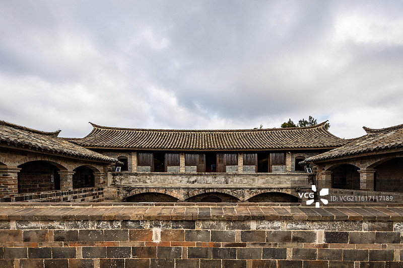 山顶上的县城云南红河县马帮城堡图片素材