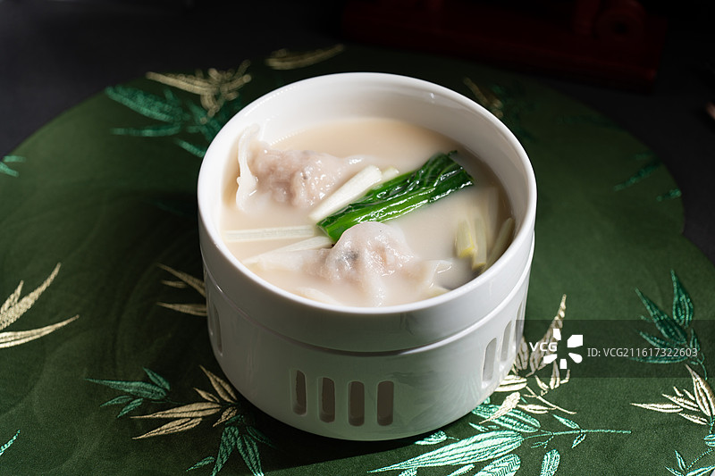 顺德清晖家宴菜式：清晖三珍扒鱼腐图片素材