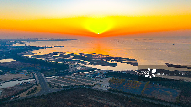 山东省日照市岚山区海水浴场图片素材