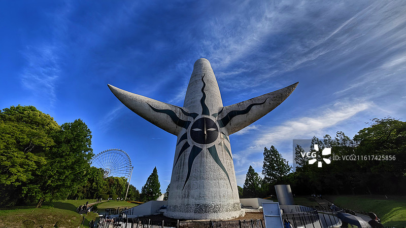 万博纪念公园位于大阪吹田市，是 1970 年世博会旧址，园内设施丰富，自然与文化交融。图片素材