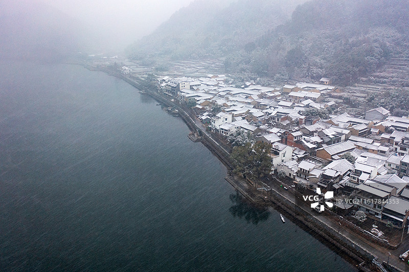 浙江省丽水市云和县仙宫湖云和湖雪后景色图片素材
