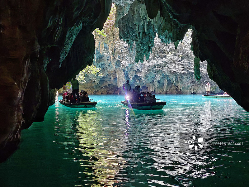 三门海景区风光，拍摄于广西河池市凤山县三门海景区图片素材