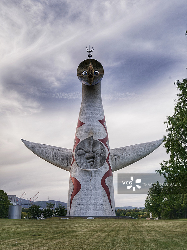万博纪念公园位于大阪吹田市，是 1970 年世博会旧址，园内设施丰富，自然与文化交融。图片素材