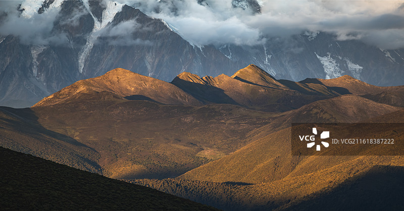 西藏色季拉山图片素材