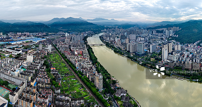 富华新村 碧海花园 鹰厦铁路三钢支线 航拍福建三明市区城市风光 峡谷阶地河流城市 沙溪河 三线建设图片素材