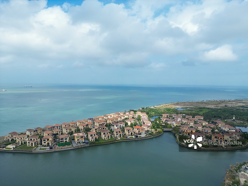 海口湾天空之山风光，中国海南省海口市图片素材