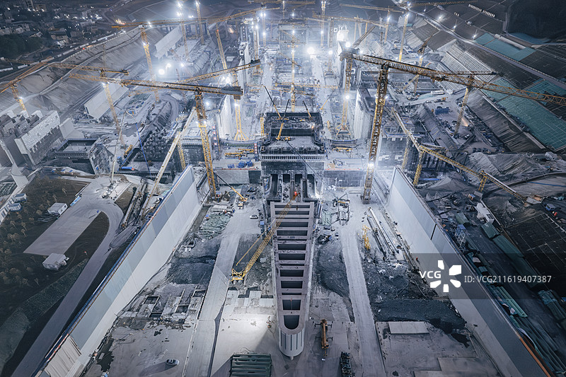 广西平陆运河工程马道枢纽建设夜景图片素材