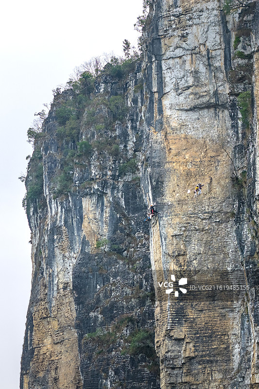 恩施大清江红花峰林飞拉达图片素材