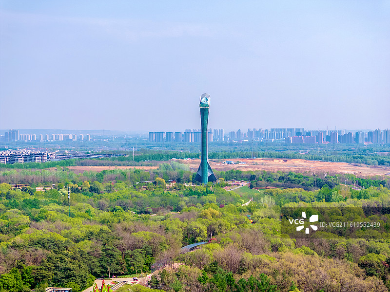 中国辽宁沈阳世博园百合塔航拍风光图片素材