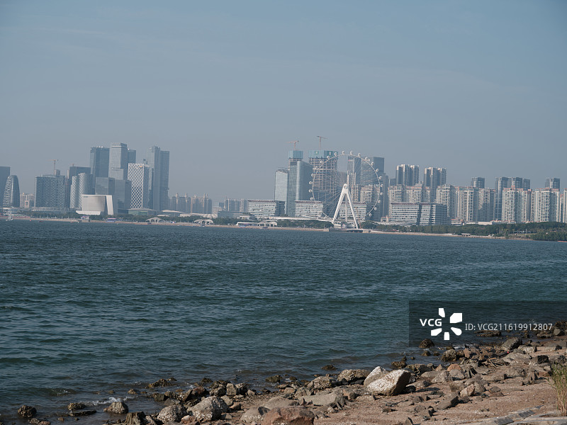 深圳南山前海石公园欢乐港湾湾区之光摩天轮图片素材
