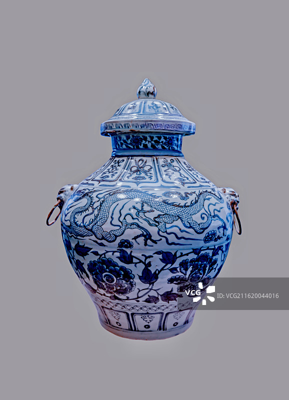 江西高安元青花博物馆珍藏之青花云龙纹兽耳盖罐图片素材