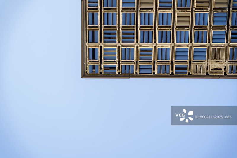 广州阿里巴巴华南运营中心大厦的楼底图片素材