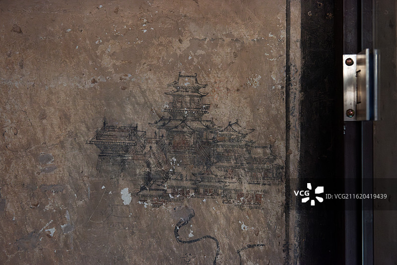 山西忻州繁峙县国保单位岩山寺文殊殿里的金代壁画图片素材