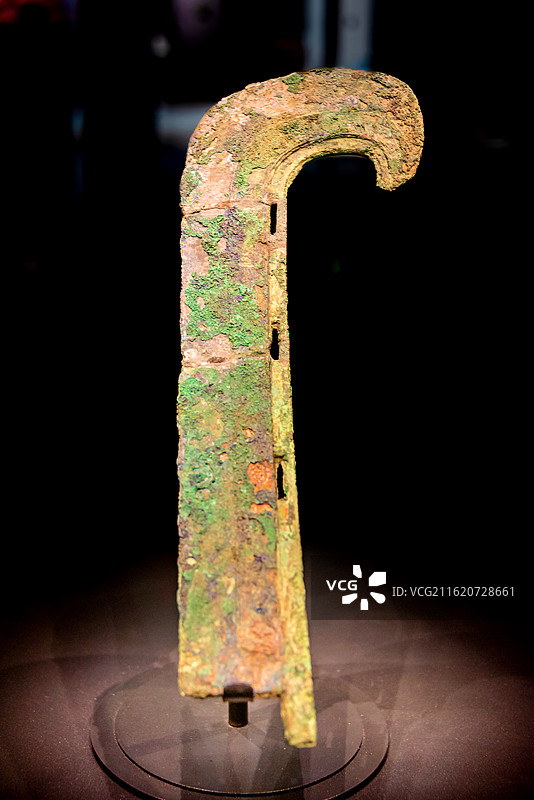 中国河南安阳殷墟博物馆馆藏商代“亚长”铜卷首刀图片素材