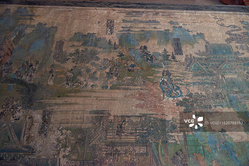 山西忻州繁峙县国保单位岩山寺文殊殿里的金代壁画图片素材