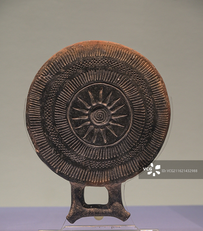 陶煎锅形器_基克拉迪文明_良渚博物院_古希腊的旅程展图片素材