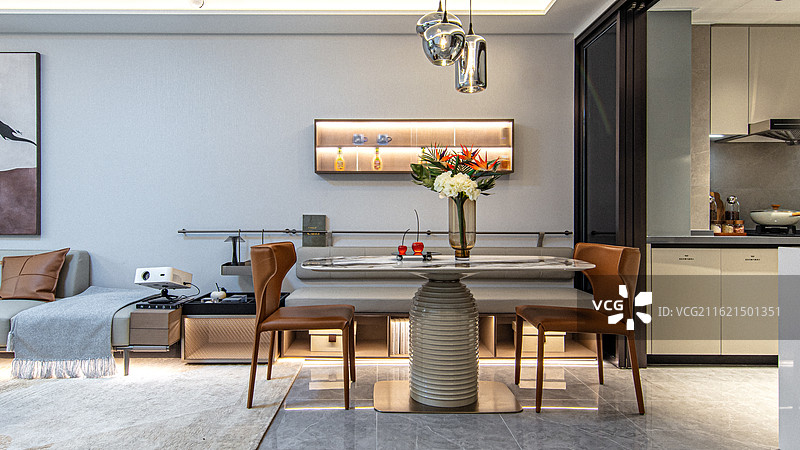 样板间客厅连接餐厅空间图片素材