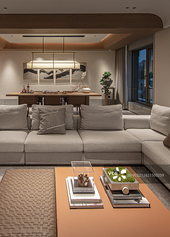 清新高雅简洁的样板间客厅和餐厅图片素材