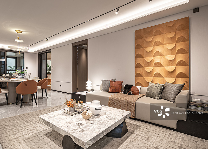 样板间客厅连接餐厅空间图片素材