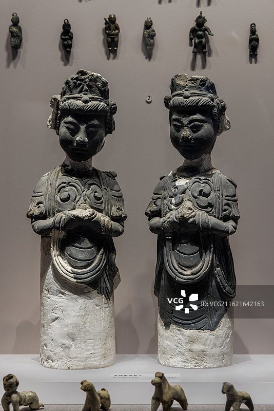 金代残陶供养人·阿城地区·金上京历史博物馆藏图片素材