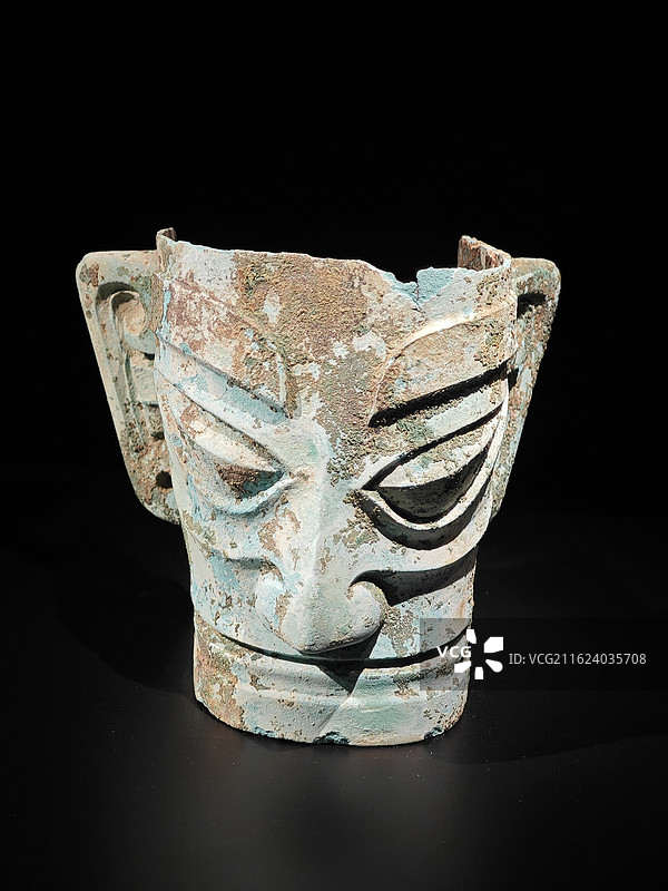 三星堆青铜大面具图片素材