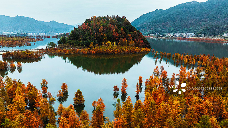 碧水丹林.黄岩长潭水库图片素材