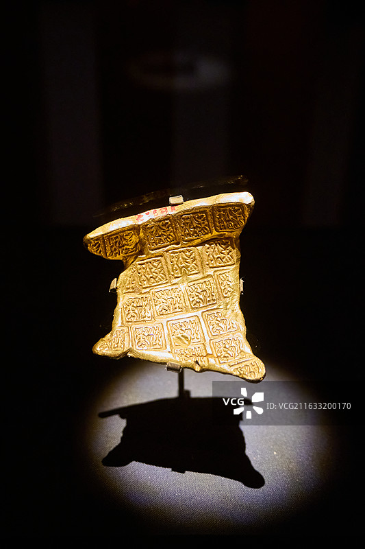 安徽楚文化博物馆 战国 “郢爱”印记金钣图片素材