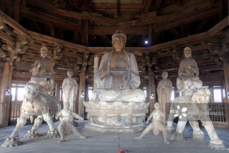 佛宫寺释迦塔，俗称应县木塔，塔内保存有珍贵的辽代彩塑佛像群，现存塑像共计34尊。图片素材