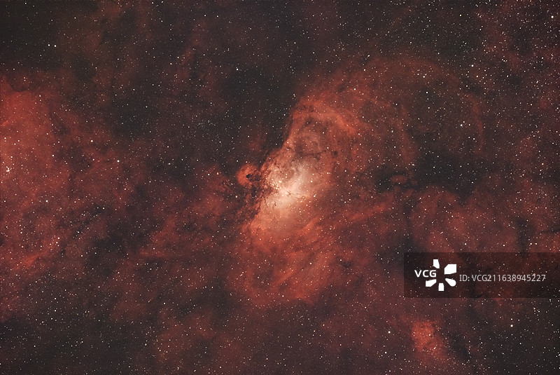 M6红色星云图片素材