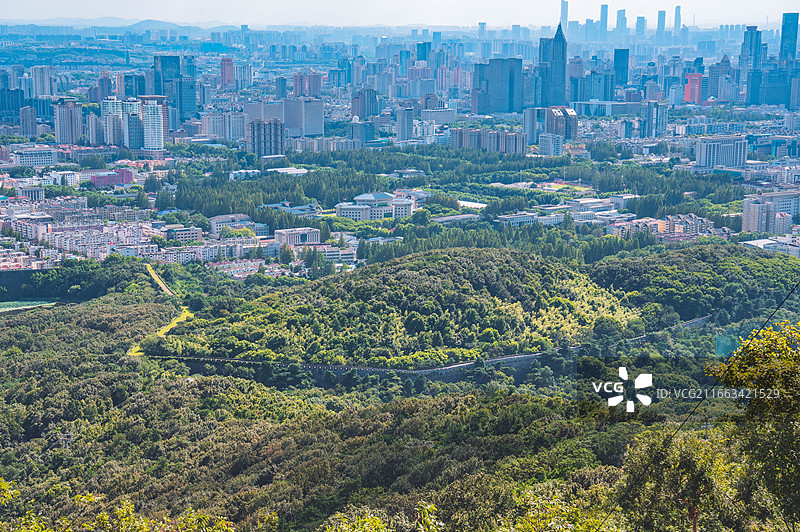 南京紫金山俯瞰前湖和龙脖子富贵山图片素材