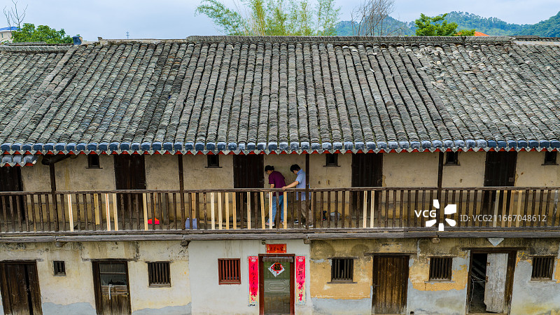 航拍广东梅州兴宁清乾隆进士第围屋图片素材