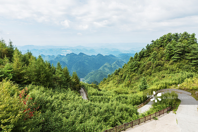 巴山大峡谷罗盘顶图片素材